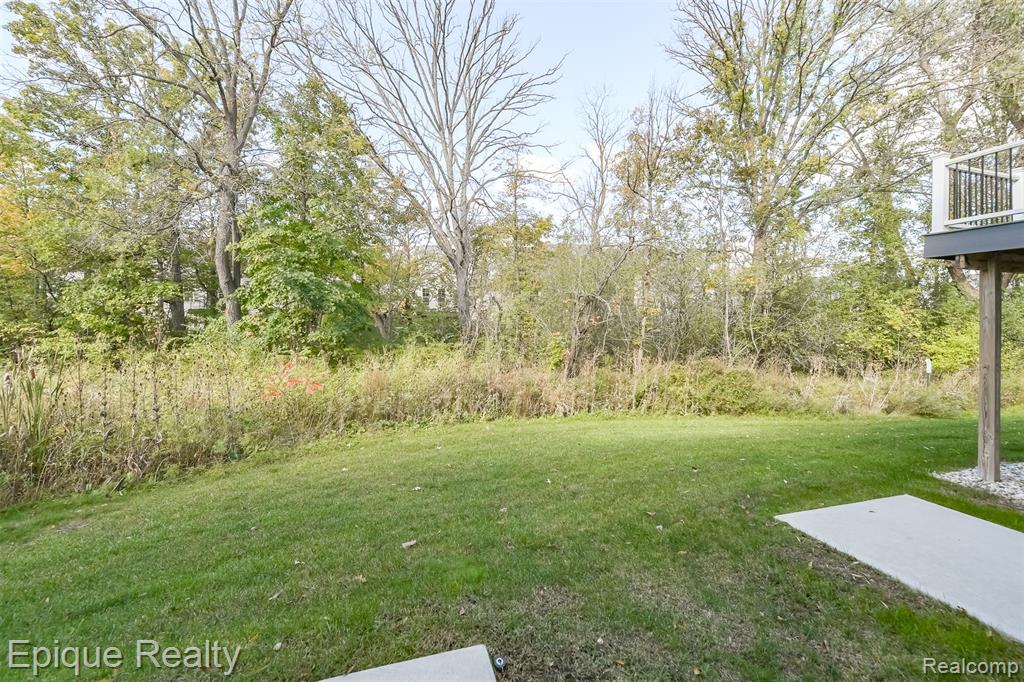 3090 N Spurway Drive