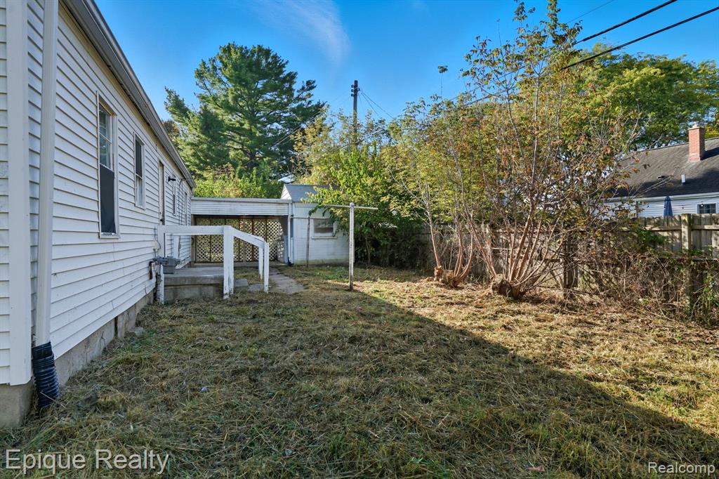 1329 Huron Street