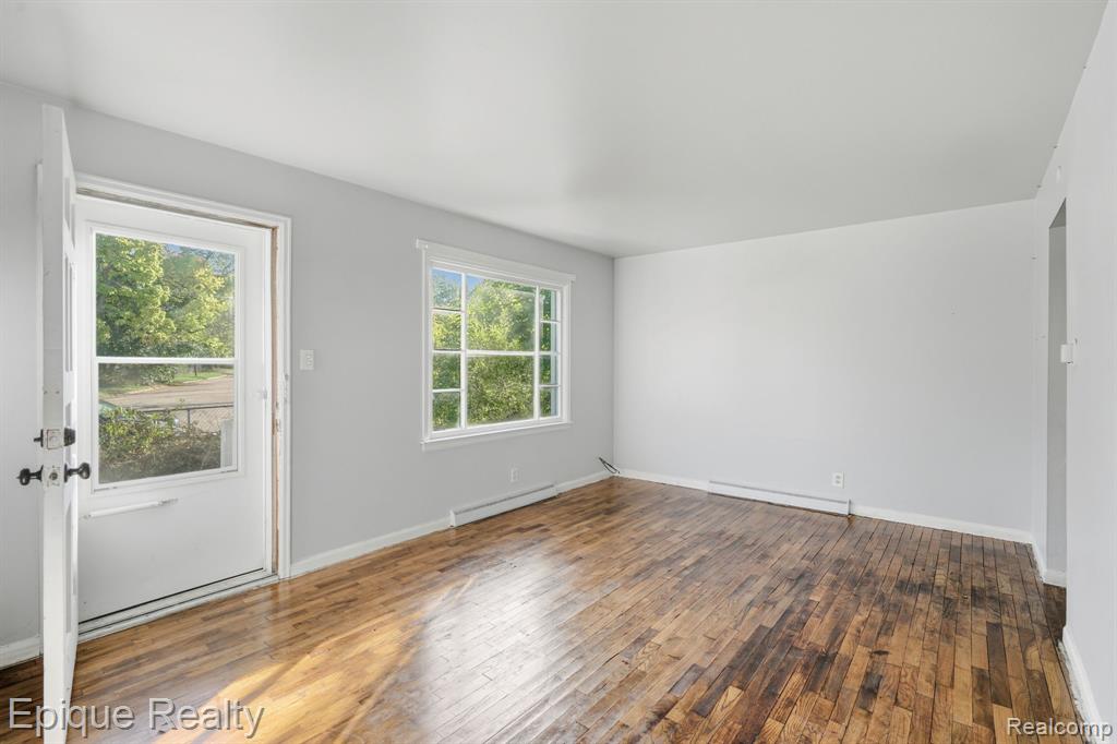 1329 Huron Street