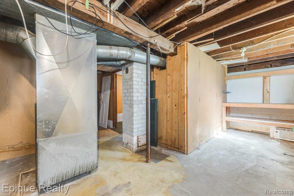 1433 Poplar Street