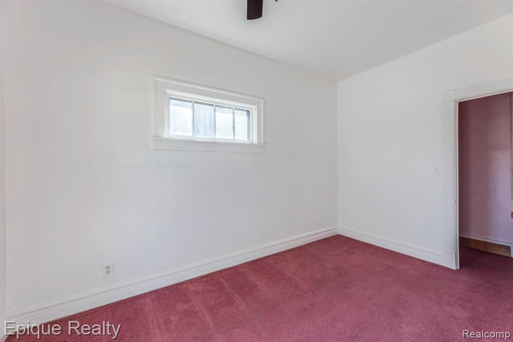 1433 Poplar Street
