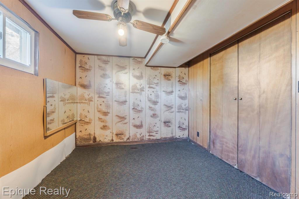 1433 Poplar Street