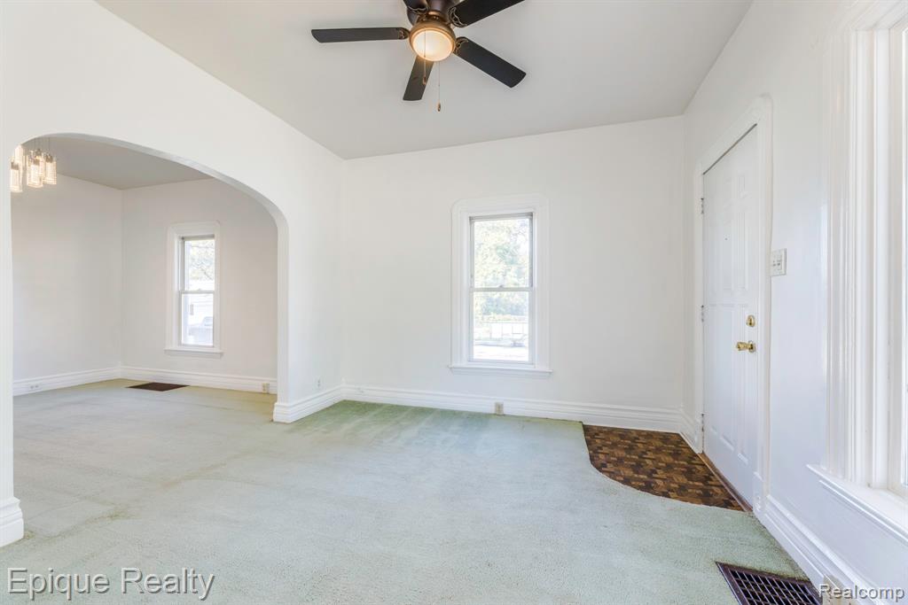 1433 Poplar Street