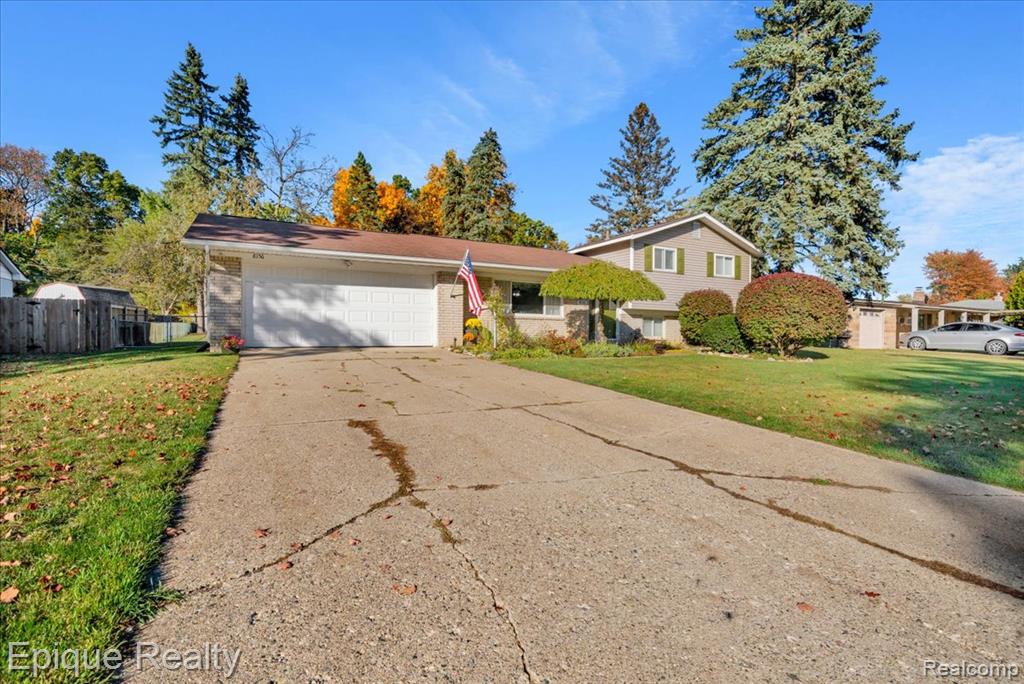 8156 Kenwick Drive