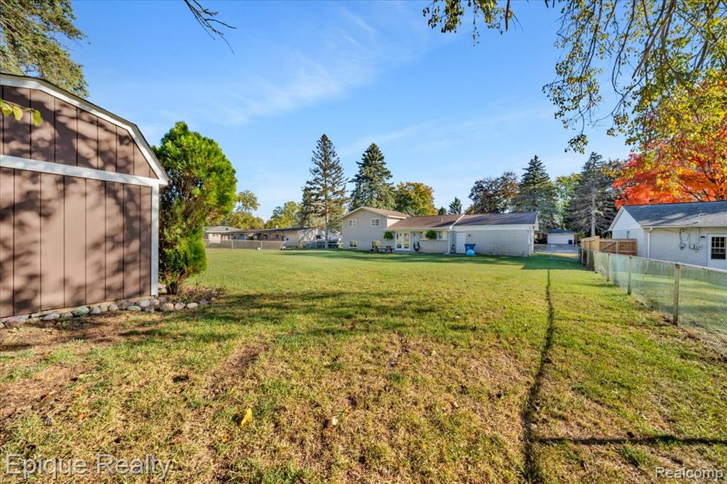 8156 Kenwick Drive