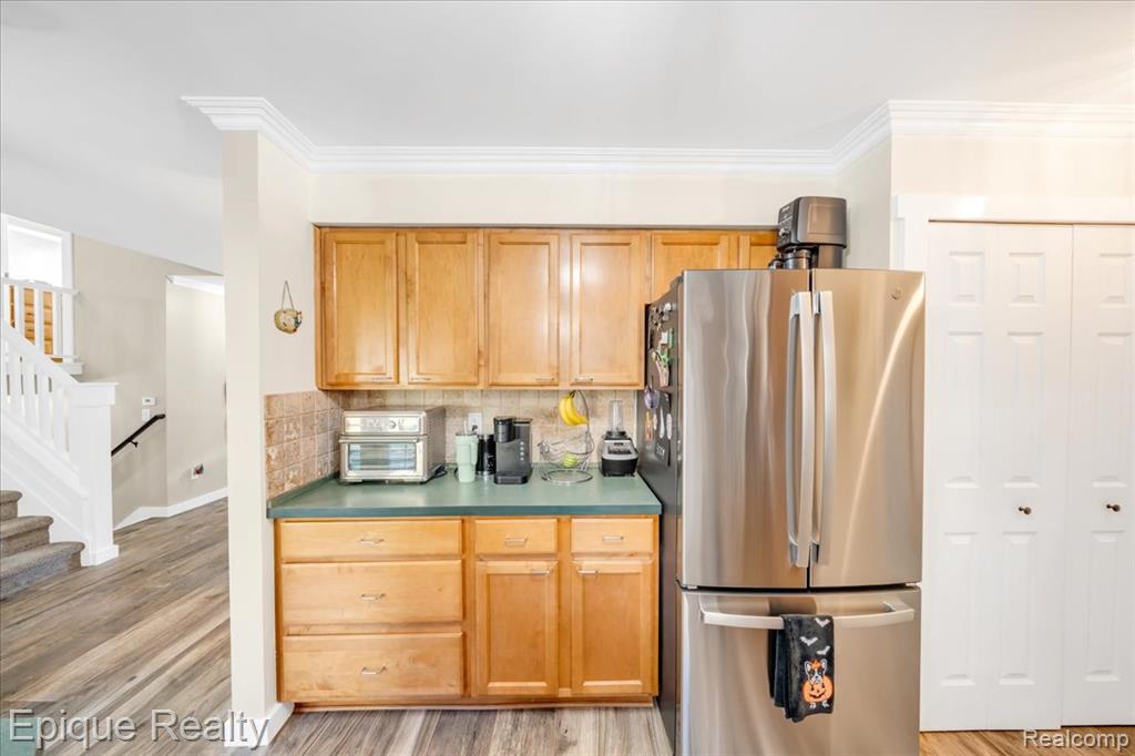 8156 Kenwick Drive