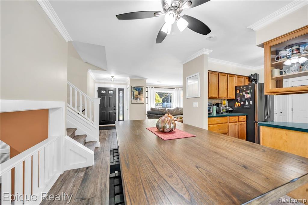 8156 Kenwick Drive