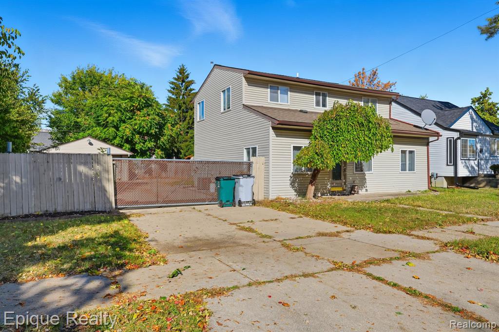 76 W Coy Avenue