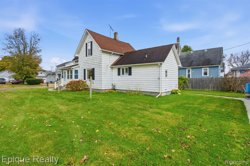 251 N 2nd Street