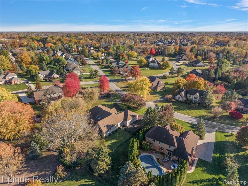 374 Oakbridge Drive