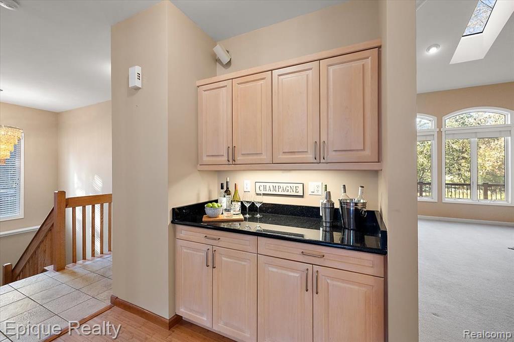 374 Oakbridge Drive