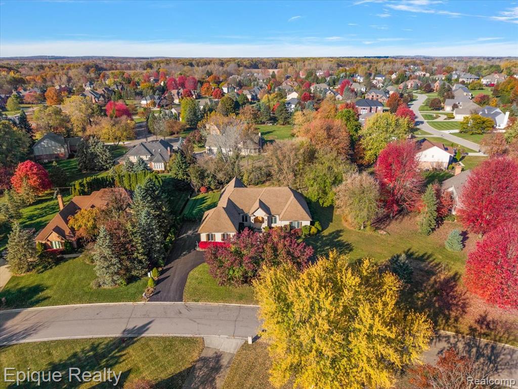 374 Oakbridge Drive