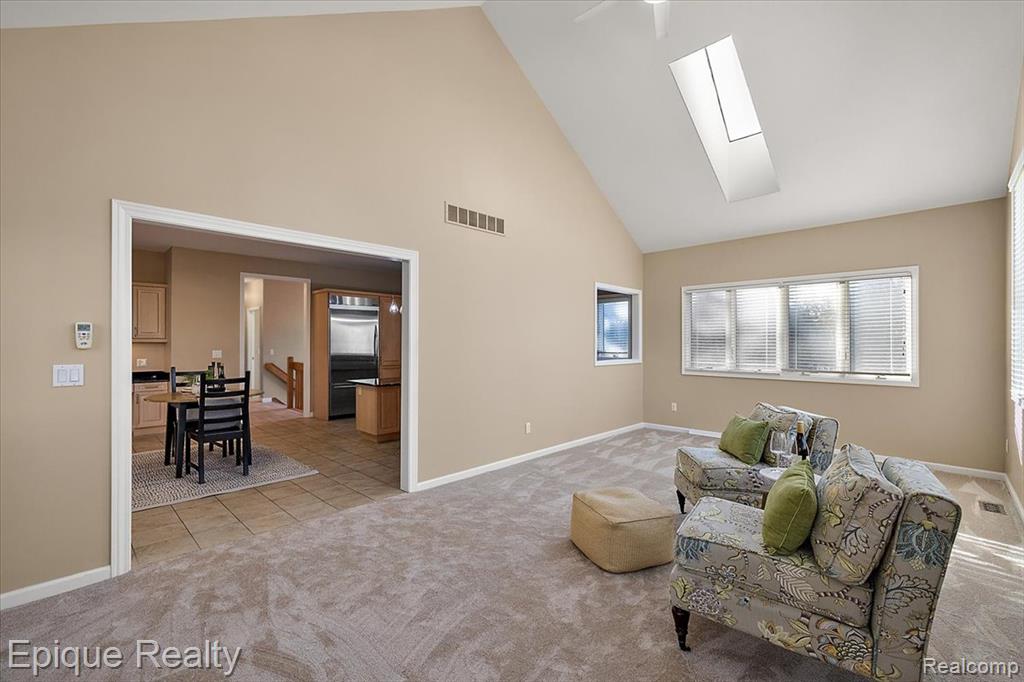374 Oakbridge Drive