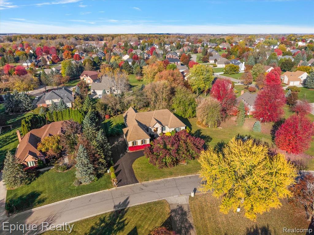 374 Oakbridge Drive