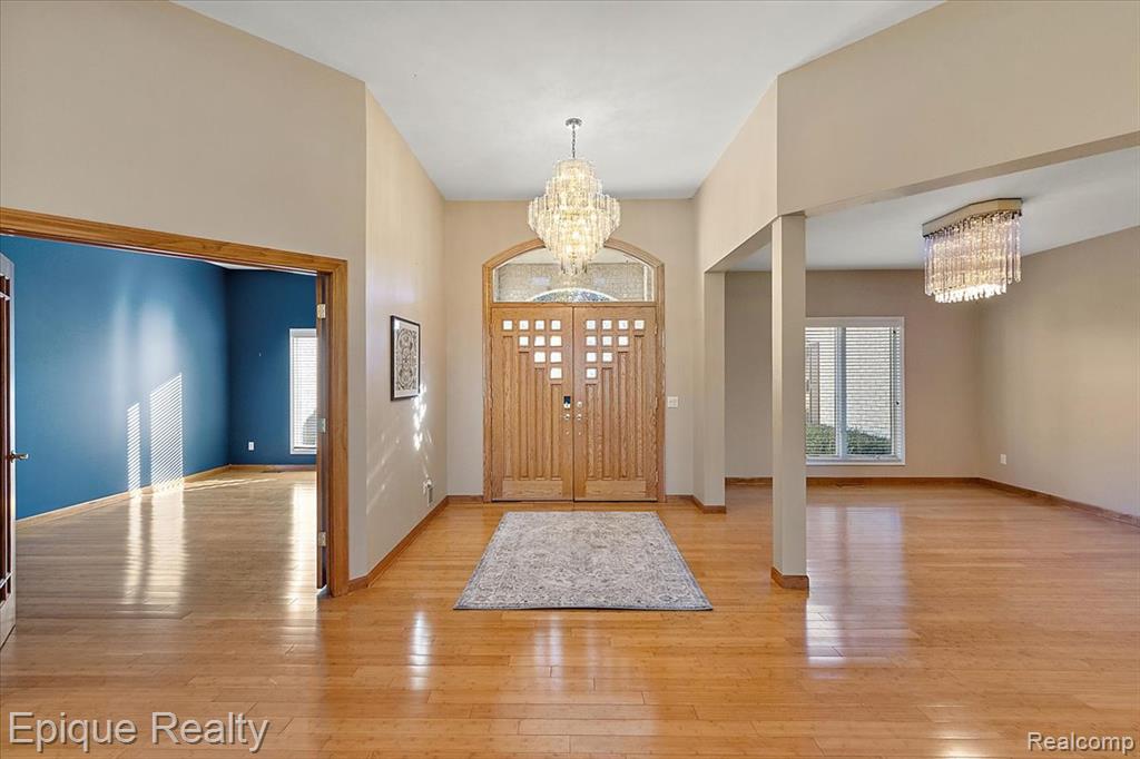 374 Oakbridge Drive
