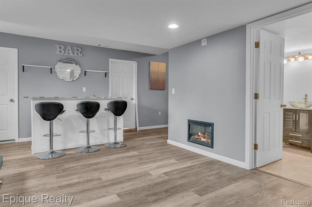 188 N Avery Road