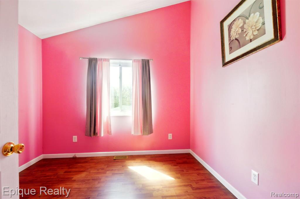 188 N Avery Road