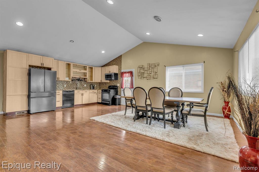 188 N Avery Road
