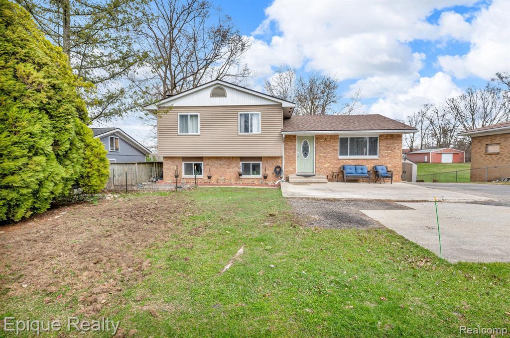 188 N Avery Road