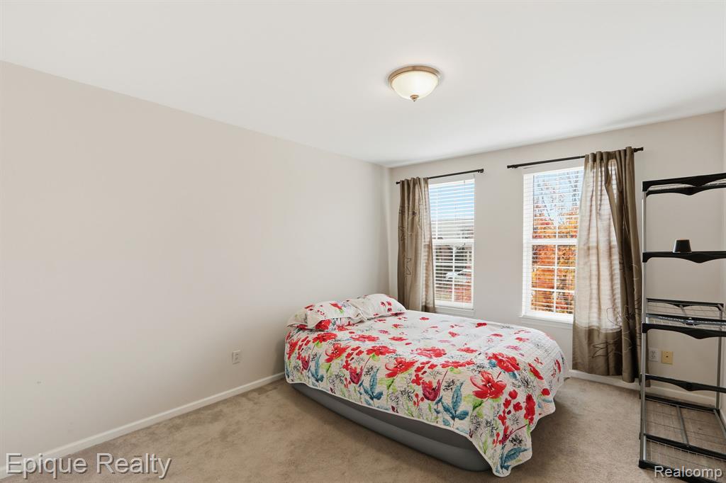 755 Lacosta Court