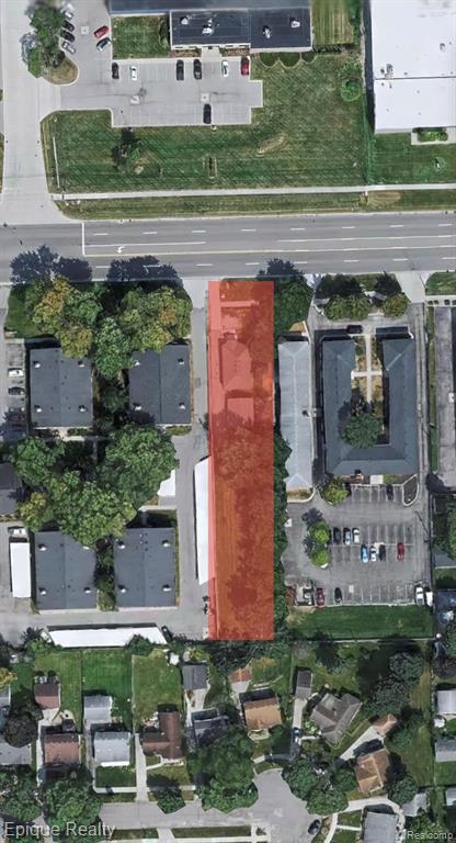 659 W Maple Road