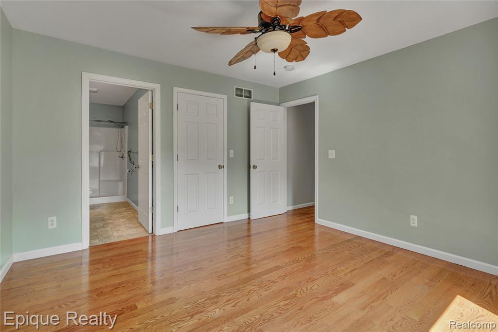 1920 Kenneth F Brown Court