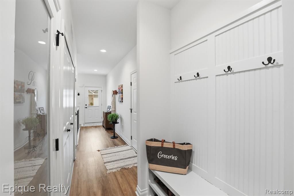 27651 Mary Jane Lane
