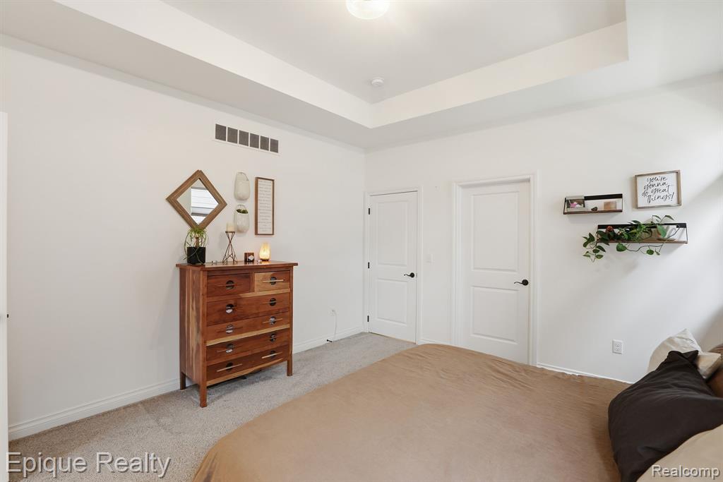 27651 Mary Jane Lane