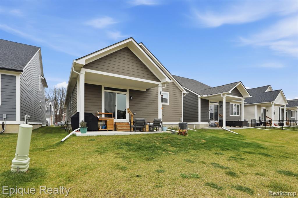 27651 Mary Jane Lane