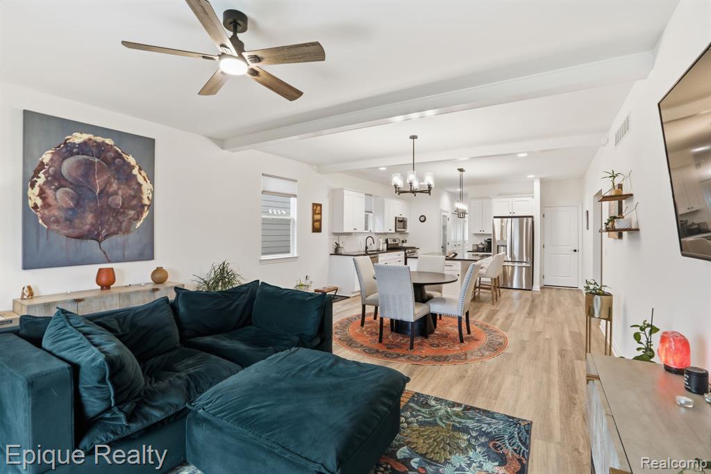 27651 Mary Jane Lane