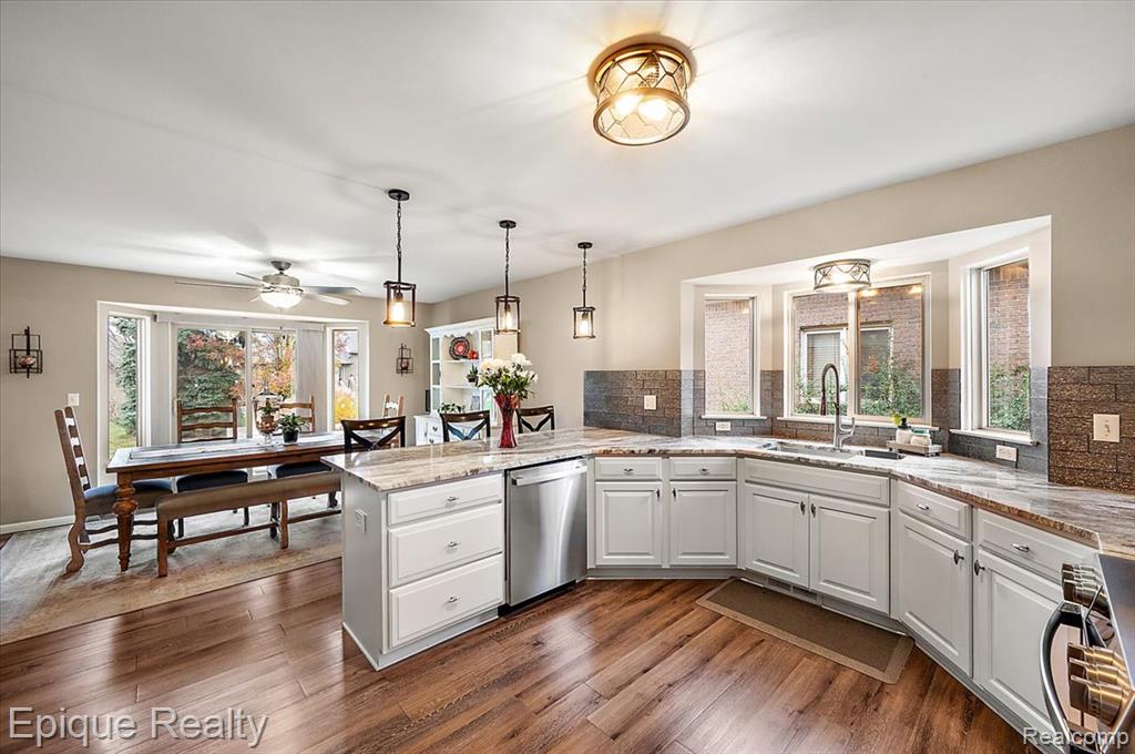 48309 Tecumseh Drive