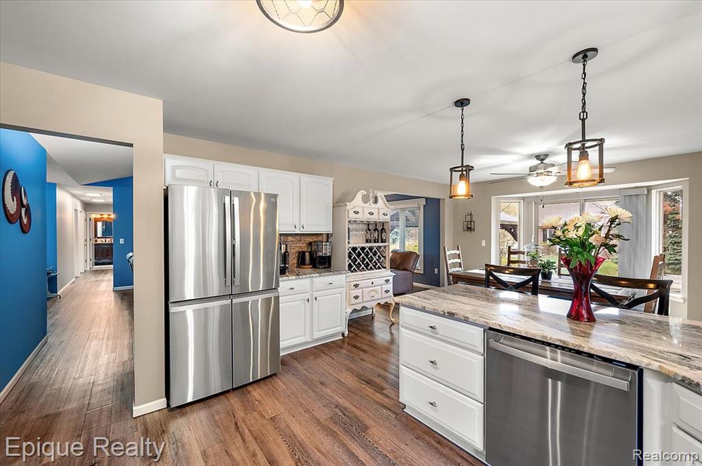 48309 Tecumseh Drive