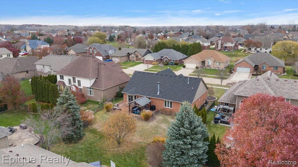 48309 Tecumseh Drive