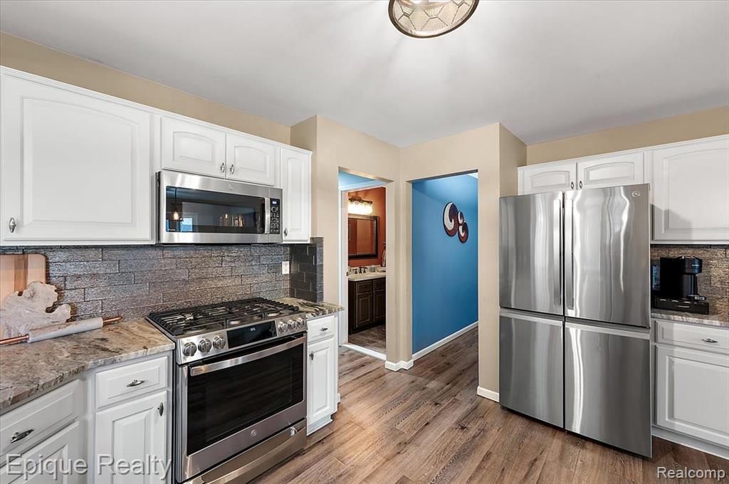 48309 Tecumseh Drive