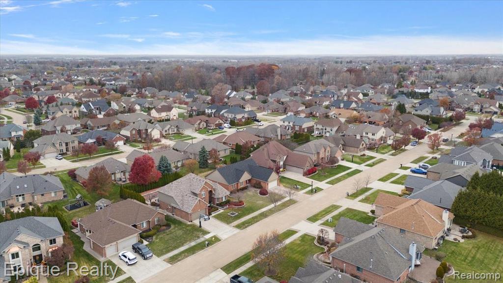 48309 Tecumseh Drive