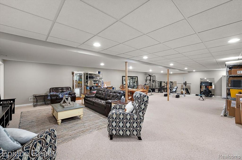48309 Tecumseh Drive