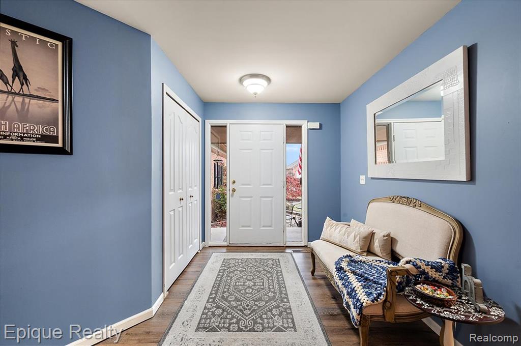 48309 Tecumseh Drive