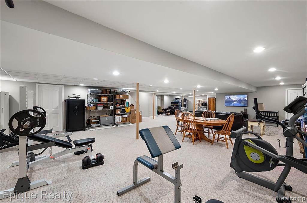 48309 Tecumseh Drive