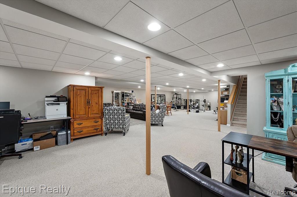 48309 Tecumseh Drive