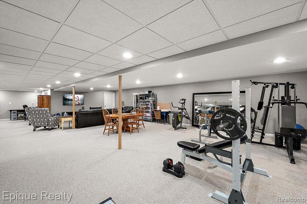 48309 Tecumseh Drive