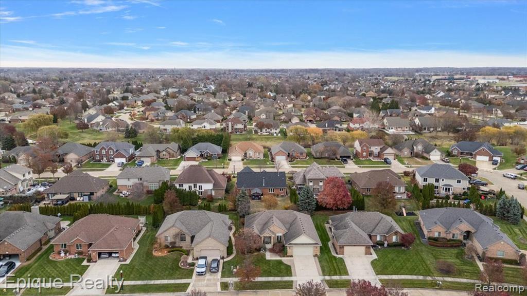 48309 Tecumseh Drive
