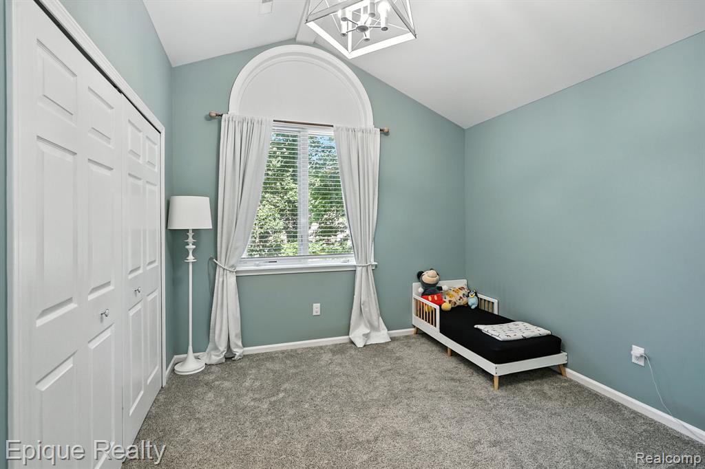 9446 Fair Oaks Drive