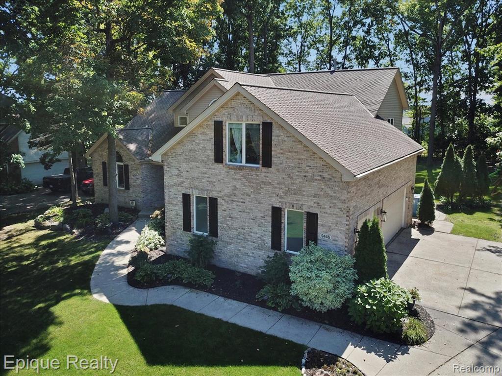 9446 Fair Oaks Drive