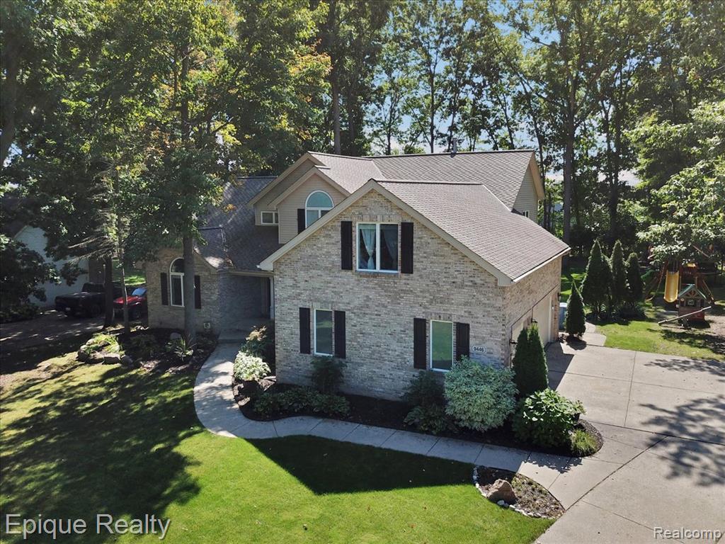 9446 Fair Oaks Drive