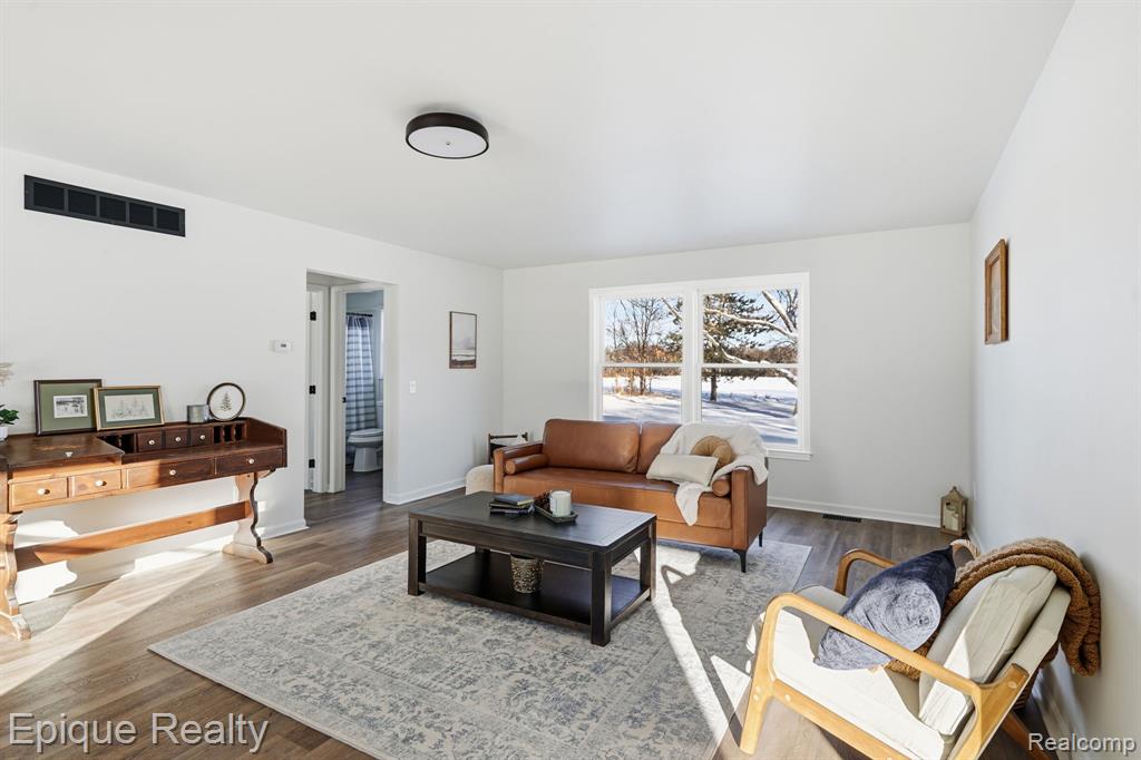8680 Oak Hill Road