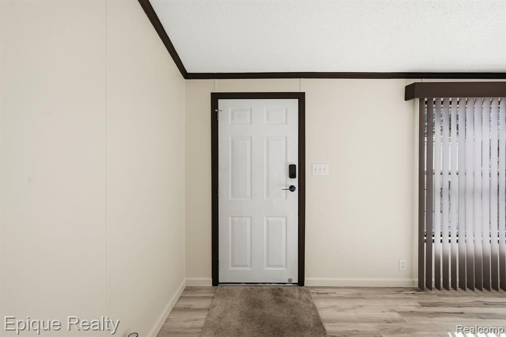 271 Lovell Court