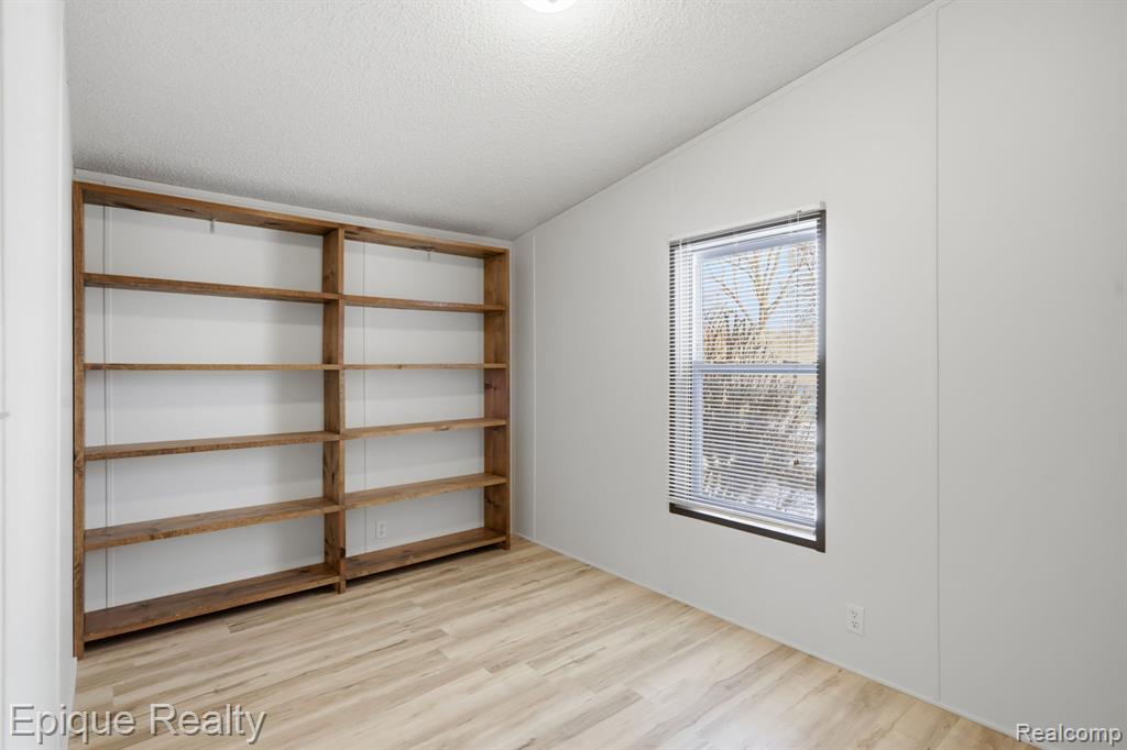 271 Lovell Court