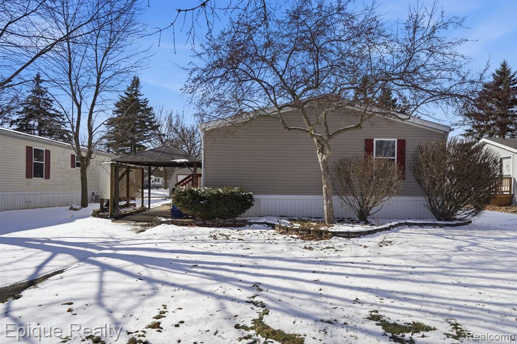 271 Lovell Court