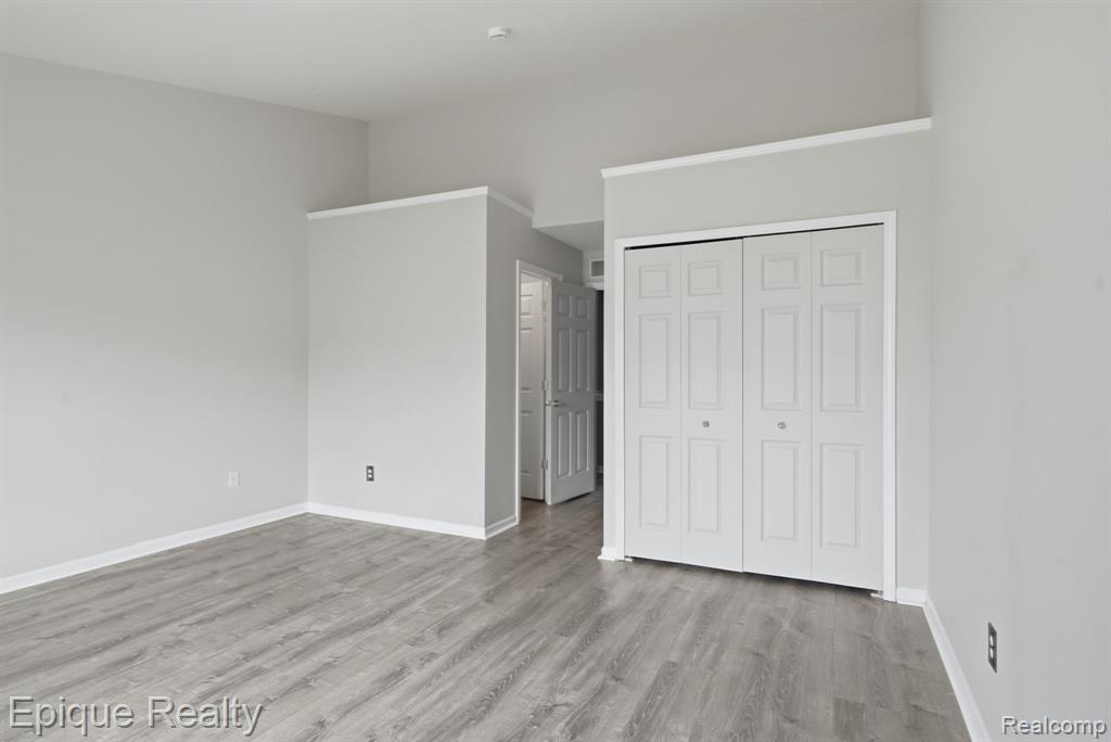 2206 Knotty Pine Trail