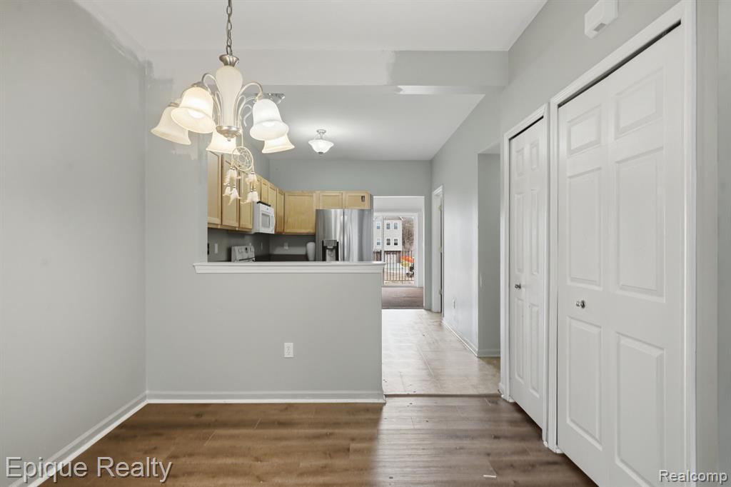2206 Knotty Pine Trail